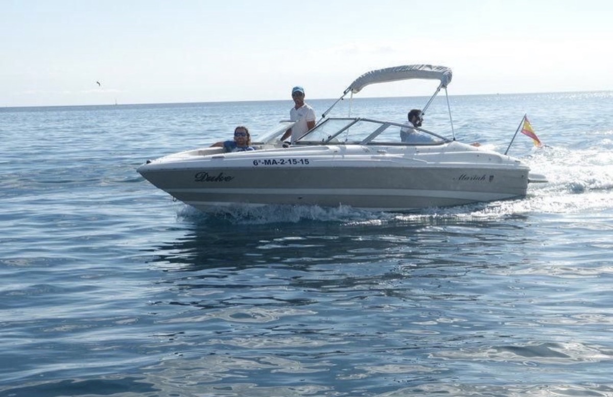Mariah SX21 — 6.4 m American bowrider — fast day-trip boat for small groups