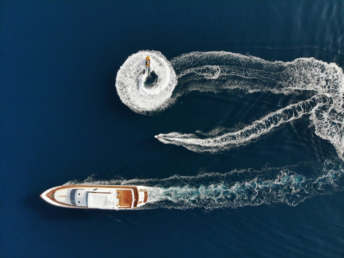 Mefasa 90 motor yacht charter off Marbella, Puerto Banús
