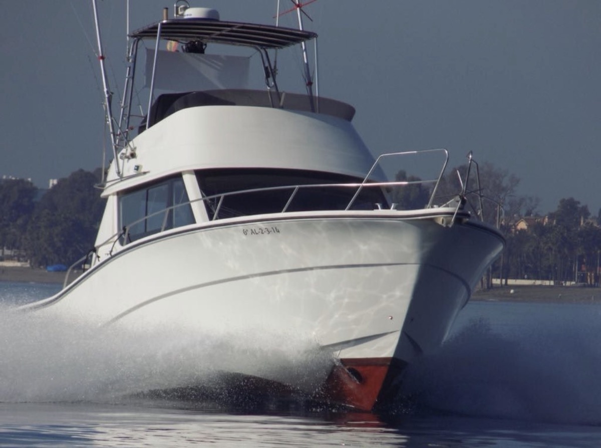 Red Tide — Dedicated sport-fishing boat for Marbella offshore charters
